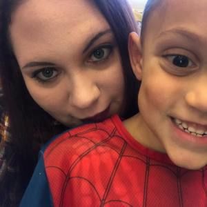 Meet your Posher, Amanda